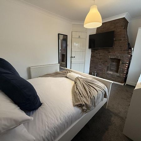 Tidal Walk Cottage By The Sea Harwich Exterior foto